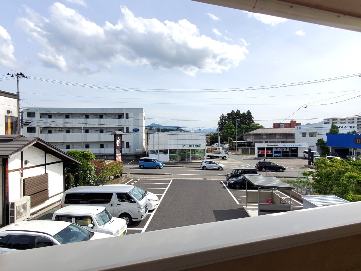 スーパー　マックスバリュ青田店（スーパー）まで120m