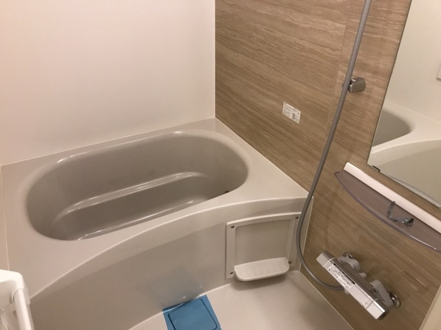 バス・シャワールーム　浴室乾燥も付いております