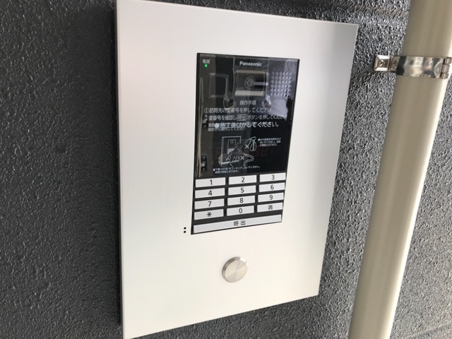 セキュリティ　オートロック付きで女性も安心です