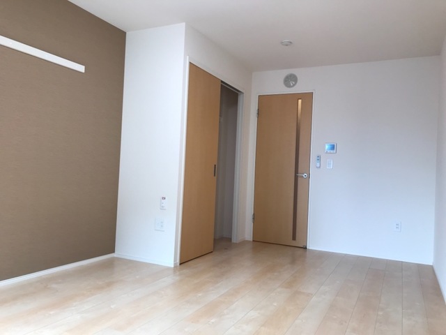 その他部屋・スペース　南向きで明るいお部屋です