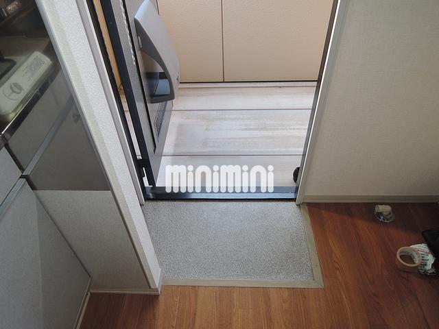 玄関　参考写真です。