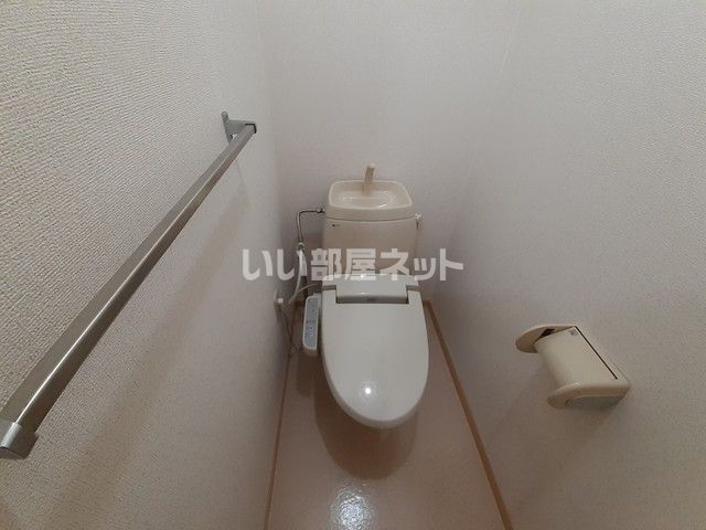 【橋本市隅田町河瀬のアパートのトイレ】