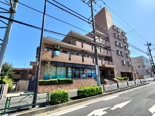 東京都多摩市関戸５（マンション）の賃貸物件の外観
