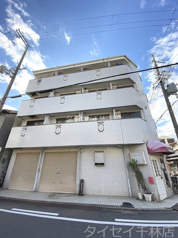 【守口市文園町のマンションの建物外観】