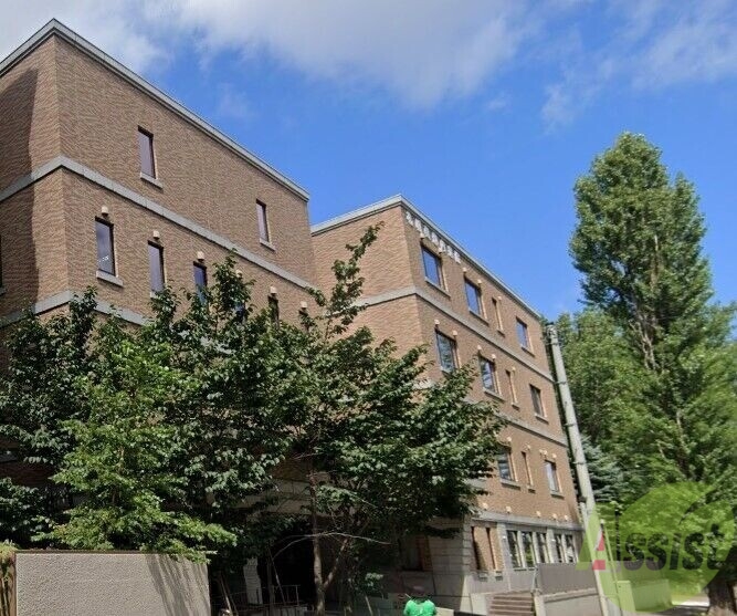 病院　医療法人大地札幌真駒内病院（病院）まで926m