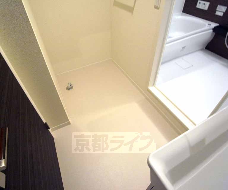 【乙訓郡大山崎町字円明寺のマンションの洗面設備】