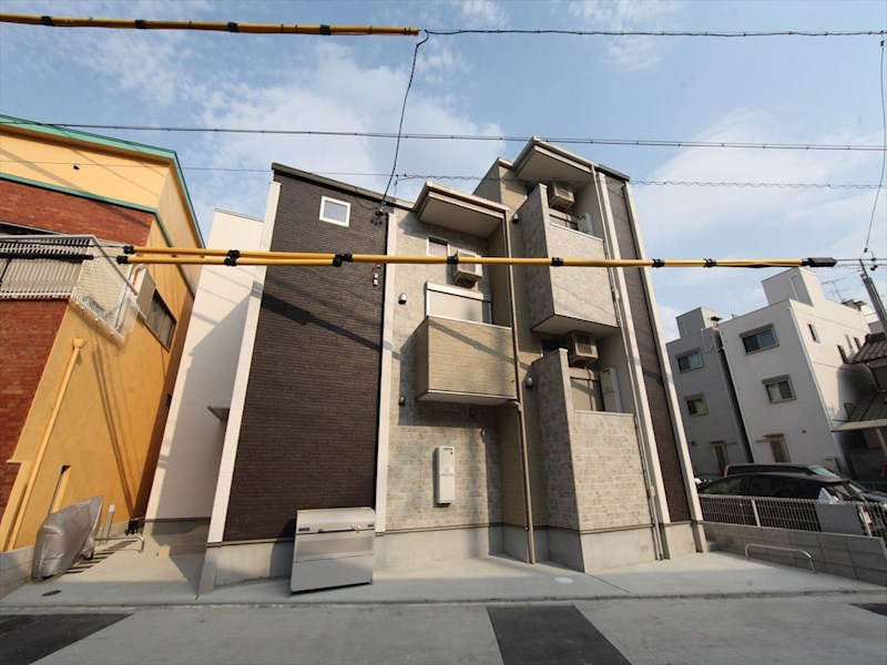 名古屋市東区矢田のアパートの建物外観