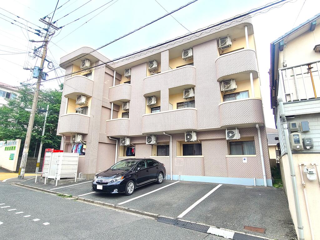 アルゴ境川の建物外観