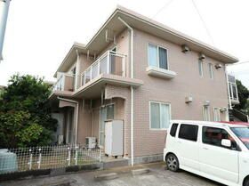 藤沢市片瀬海岸のマンションの建物外観