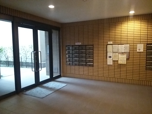 エントランス　エントランス