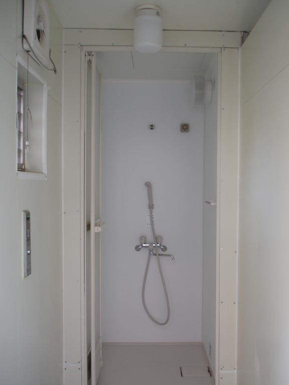 その他　コインシャワールーム　１０分、１００円