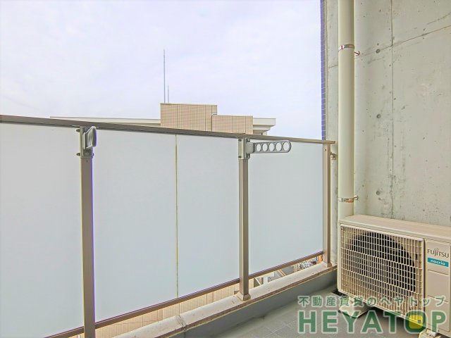 バルコニー　（同仕様写真）