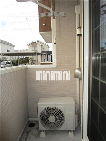 バルコニー　日当たりのよいベランダです。
