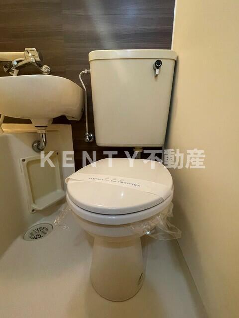 トイレ　落ち着いたトイレです