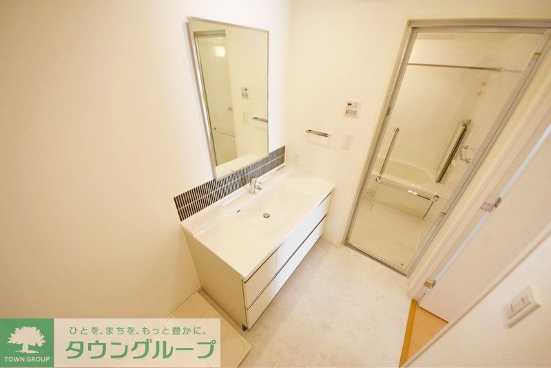 洗面設備　お部屋探しは株式会社　タウンハウジング　までお気軽にお問合…