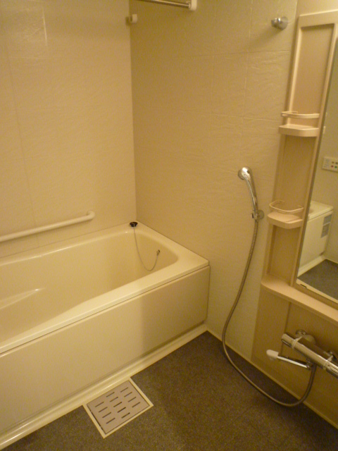 バス・シャワールーム　バス