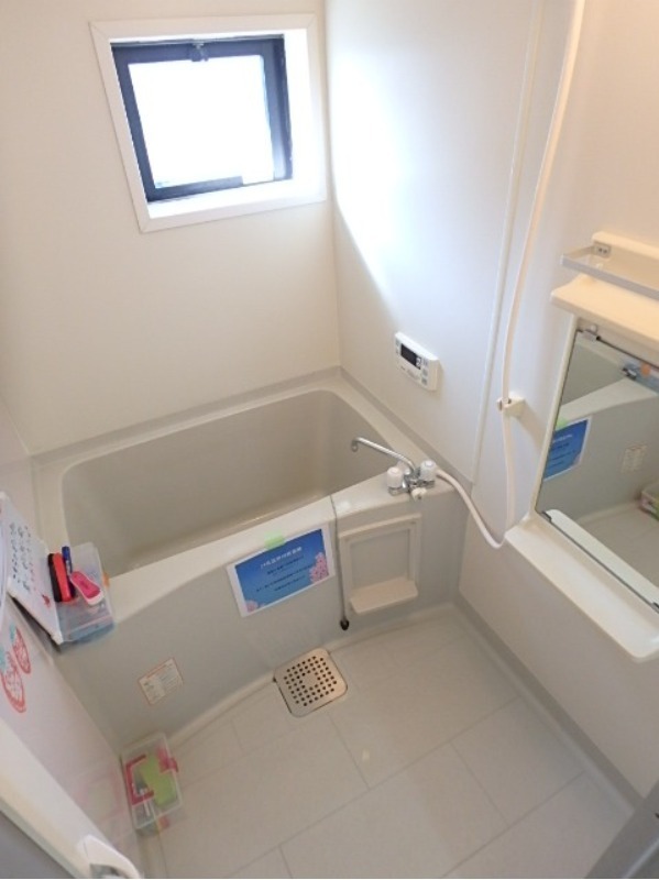 バス・シャワールーム　図面と現状に相違がある場合には現状を優先