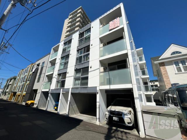 建物外観　札幌市東区北８条東「ヴィエルジュ北８条」