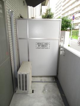 　バルコニー　ベランダ