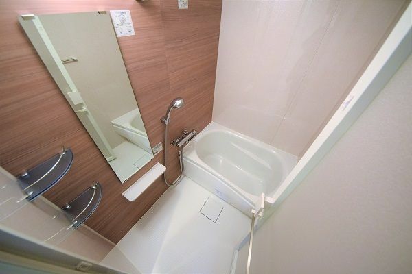 バス・シャワールーム　☆ゆったりくつろげるお風呂☆