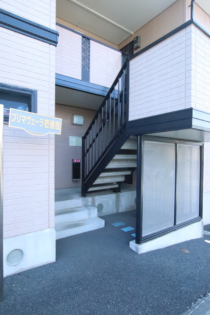 エントランス　建物入口