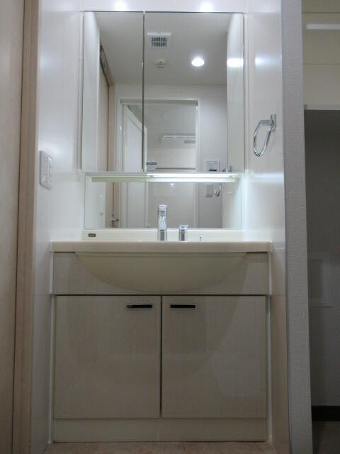 洗面設備　洗面化粧台