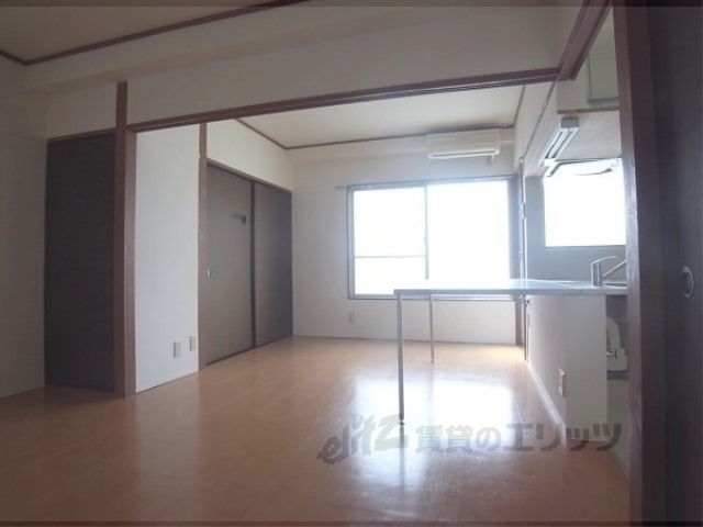 居室・リビング　洋室