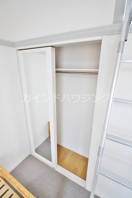 収納　クローゼット