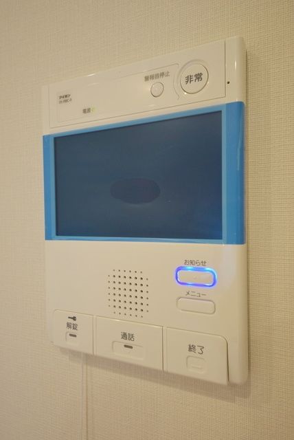 セキュリティ　TVモニター付きドアフォン