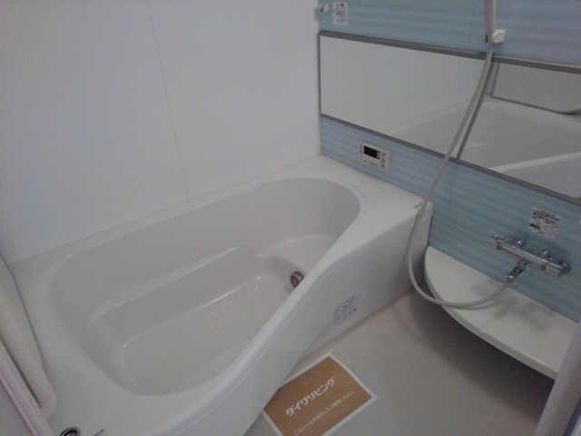 バス・シャワールーム　浴室