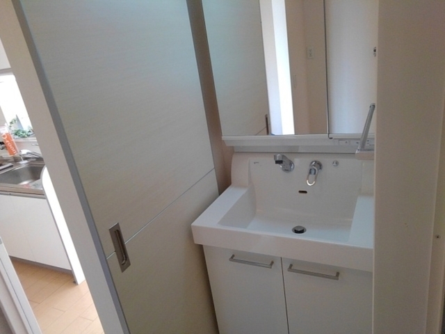 洗面設備　洗髪洗面化粧台