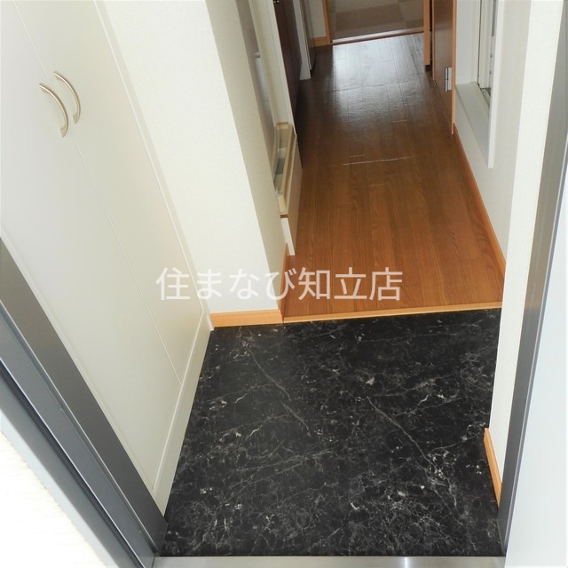玄関　同型タイプ