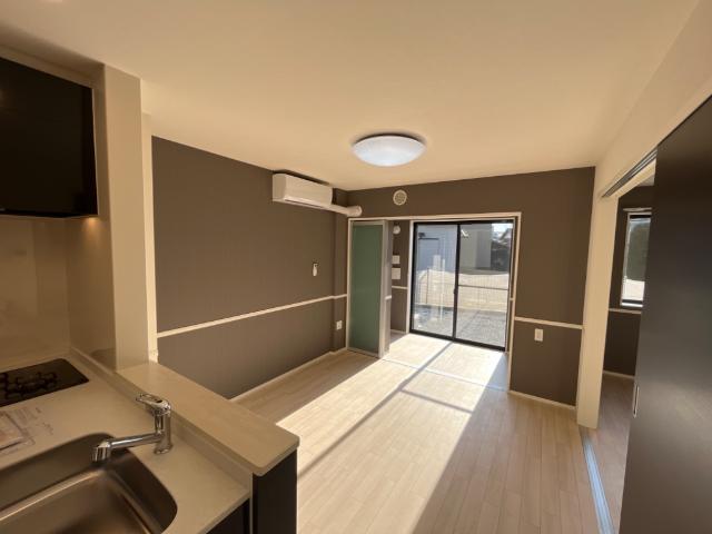 居室・リビング　リビング