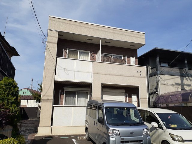 建物外観　外観は落ち着いています