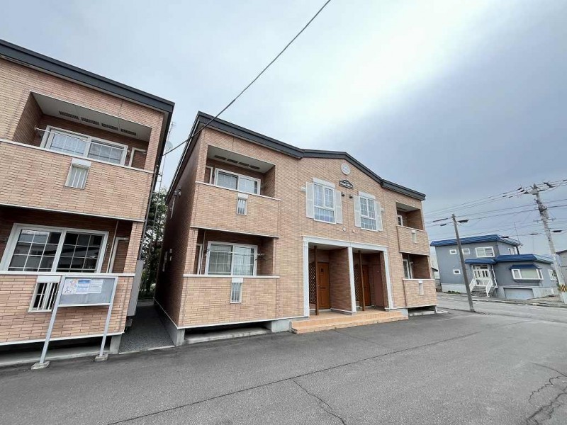 カナールヴィレAの建物外観