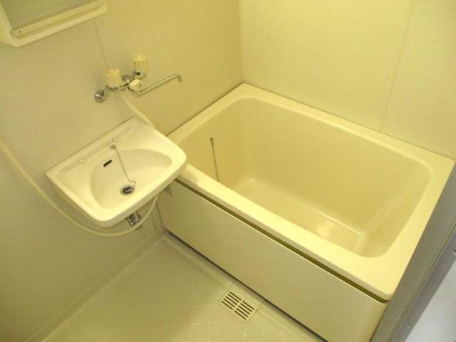 バス・シャワールーム　浴室