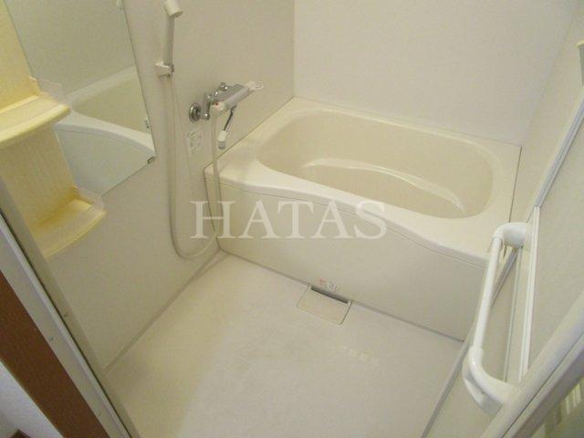 バス・シャワールーム　同物件別部屋です。