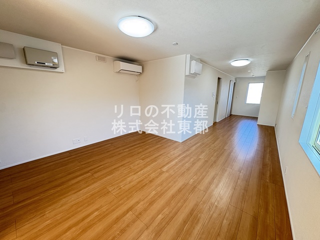 居室・リビング　開放感あふれる広さも十分な快適リビング！