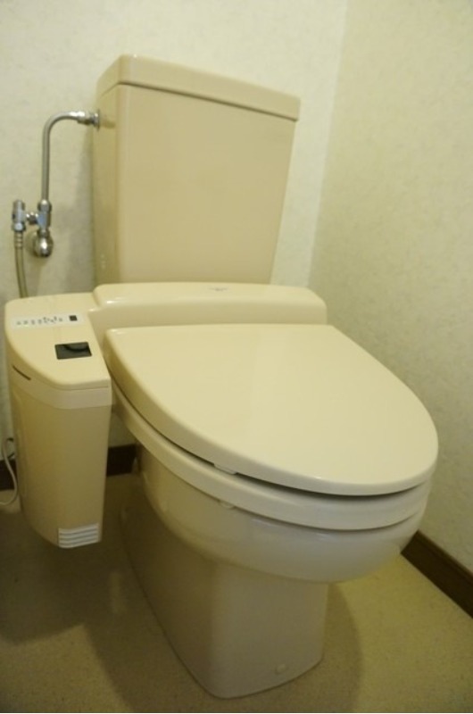 トイレ　図面と現状に相違がある場合には現状を優先