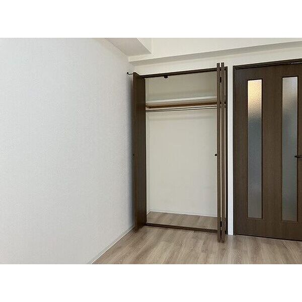 収納　クロゼット　※同タイプの部屋のお写真です