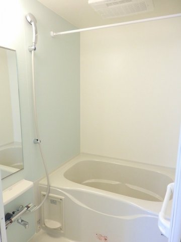 バス・シャワールーム　ゆったり過ごせるお風呂です