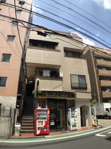 建物外観　アーバンパレスの外観