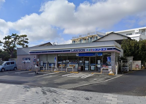 コンビニ　ローソン（コンビニ）まで363m