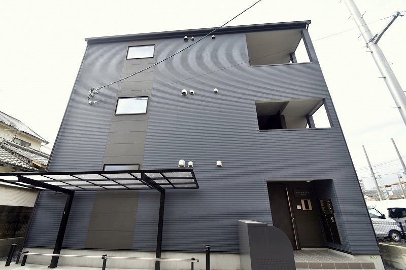 建物外観　reve宇品西　外観