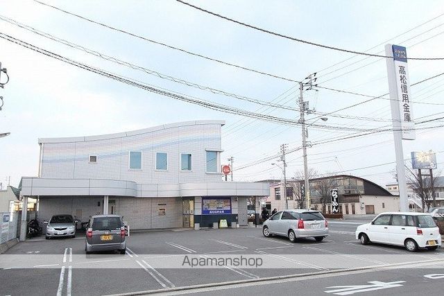 銀行　高松信用金庫レインボー支店（銀行）まで423m