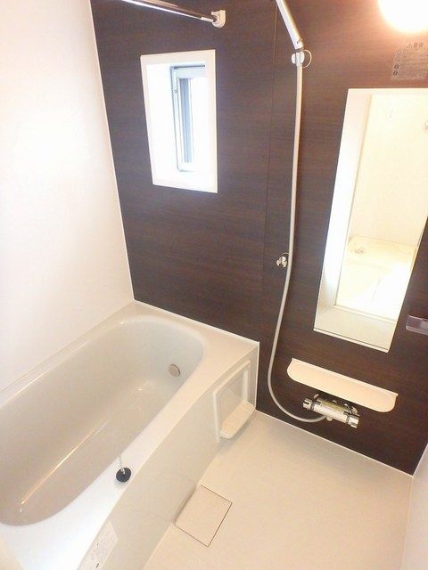 バス・シャワールーム　★お問い合わせはタウンハウジング神奈川橋本店まで★