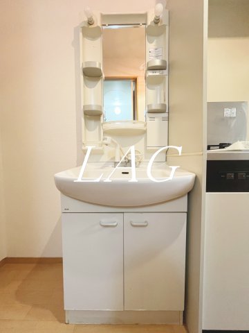 洗面設備　洗面台です。