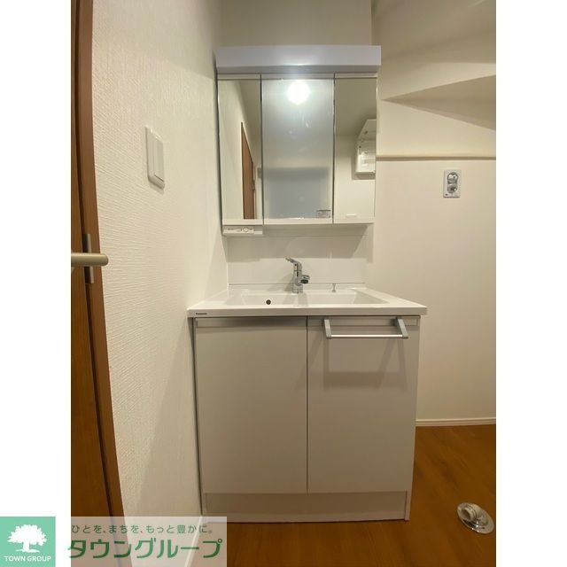 洗面設備　Koletシリーズ参照　現状優先