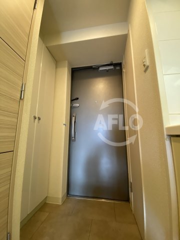 玄関　エスリード梅田北　玄関スペース