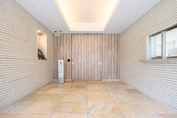 その他　エントランス